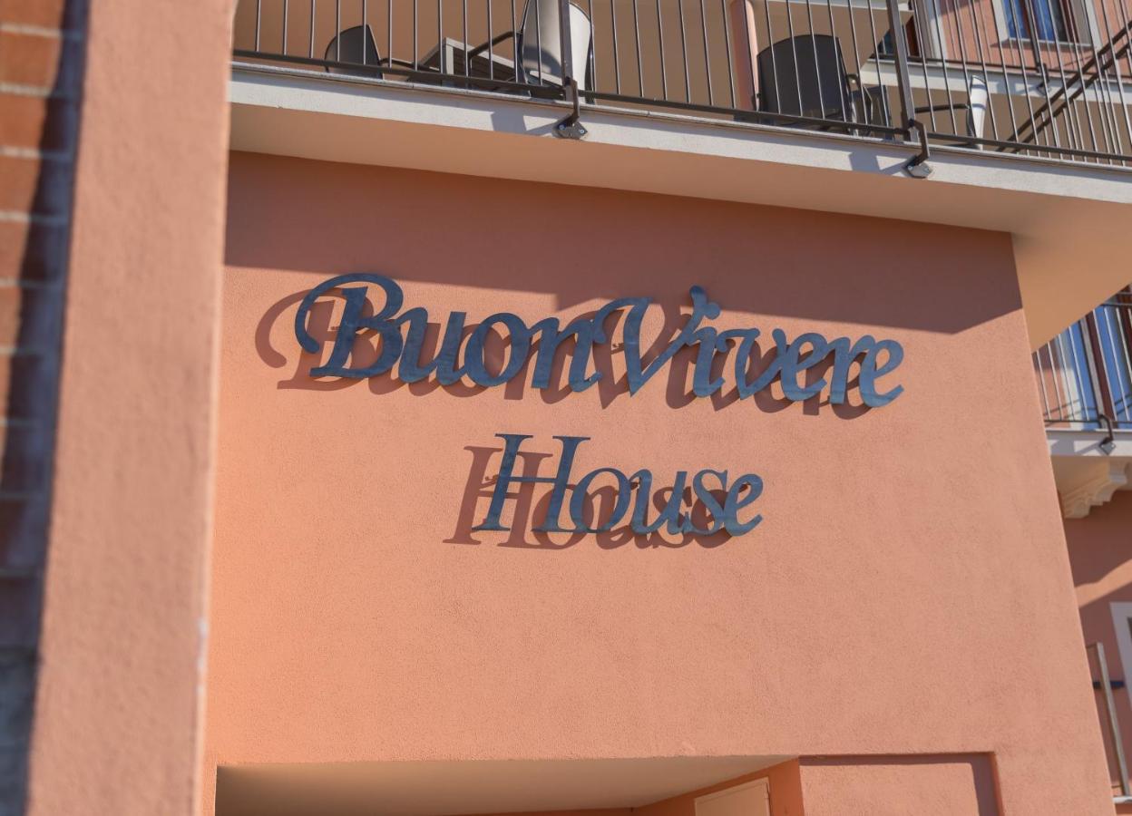 Buonvivere House Verduno Exterior photo